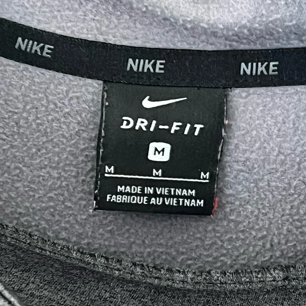 Nike women’s Hoodie size medium Gray logo EUC - Picture 2 of 5